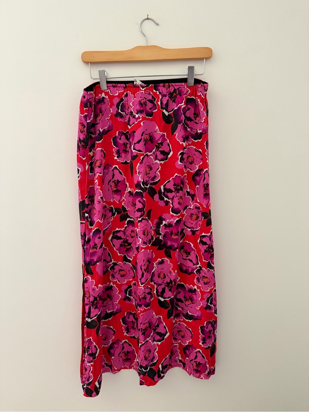 BRAND NEW: Lili Sidonio Floral Skirt - Size S - Picture 2 of 12